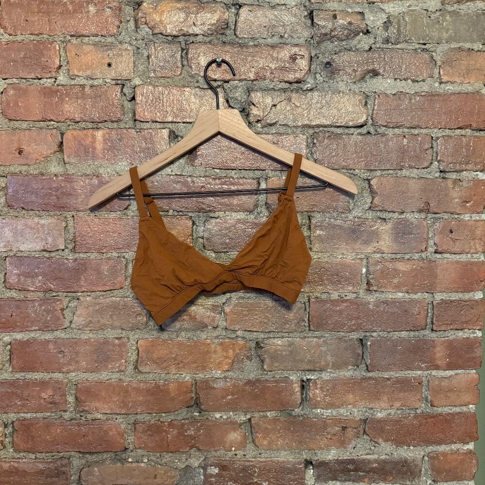 Skims stretch bralette orange